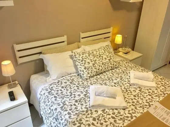 Classic Tek Büyük Yataklı Oda, Ortak Banyo