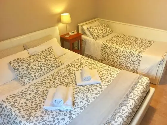 Deluxe Üç Kişilik Oda