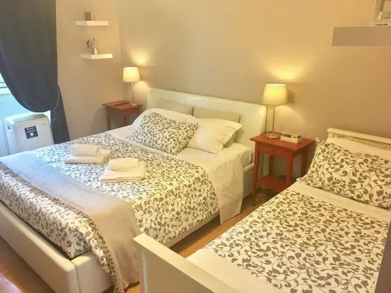 Deluxe Üç Kişilik Oda