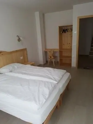 Economy Tek Büyük Yataklı Oda