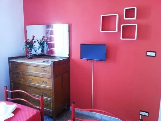 İki Ayrı Yataklı Oda, Ortak Banyo (external)