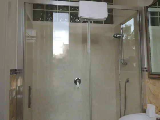 Dört Kişilik Oda, Balkon