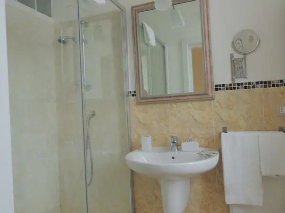 Dört Kişilik Oda, Balkon