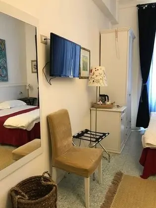 Tek Büyük veya İki Ayrı Yataklı Oda, Balkon