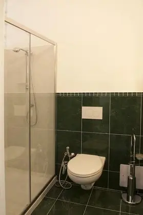 Tek Büyük veya İki Ayrı Yataklı Oda, Balkon
