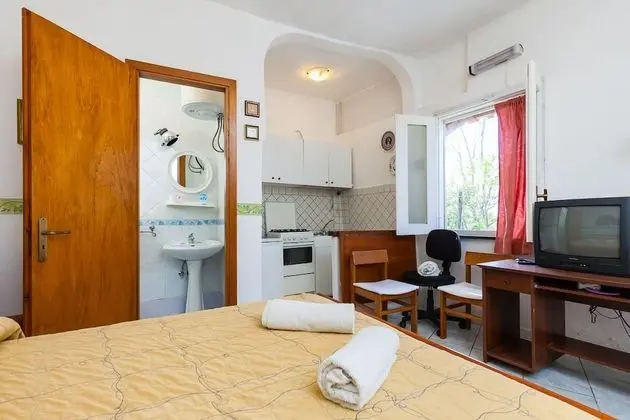 Classic Dört Kişilik Oda, Özel Banyo