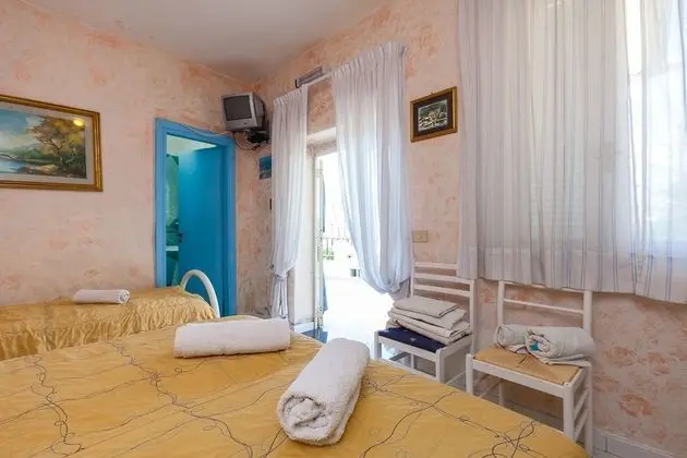 Classic Üç Kişilik Oda, Özel Banyo