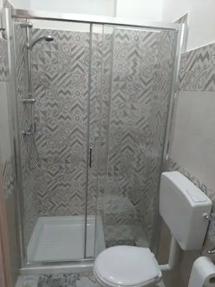 Tek Büyük Yataklı Oda, Avlu Manzaralı