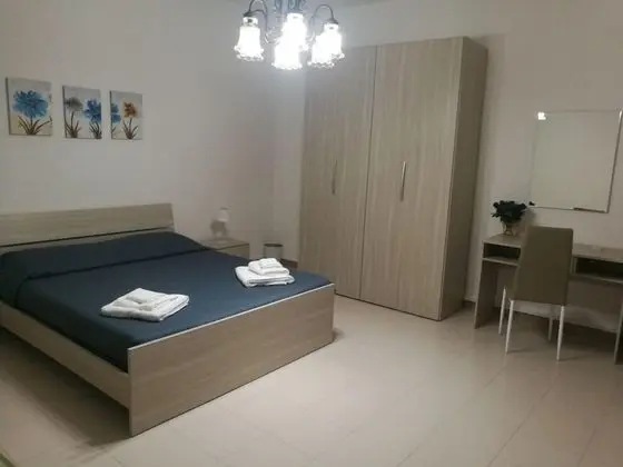 Tek Büyük Yataklı Oda