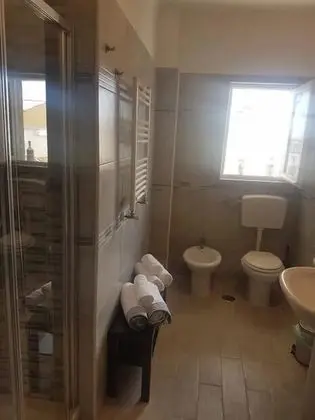 Tek Büyük Yataklı Oda (Verde)