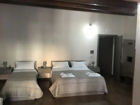 Deluxe Üç Kişilik Oda, Balkon