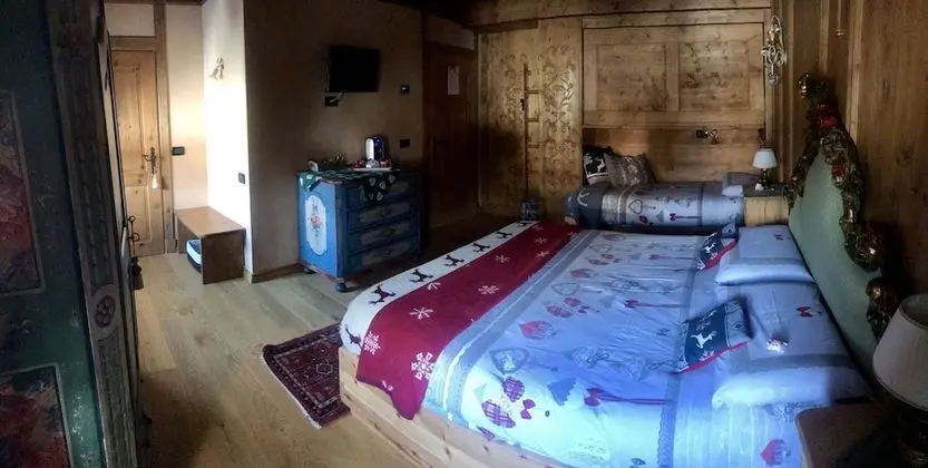Family Dört Kişilik Oda (Jolanda)