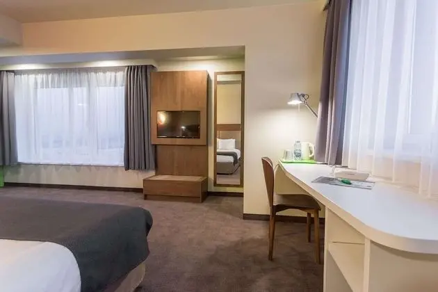 Basic Oda, 2 Tek Kişilik Yatak, Sigara İçilmez, Şehir Manzaralı