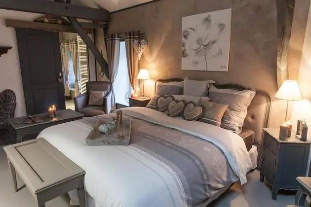 Comfort Tek Büyük veya İki Ayrı Yataklı Oda (Amour)