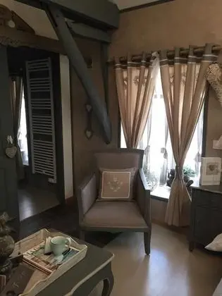 Comfort Tek Büyük veya İki Ayrı Yataklı Oda (Amour)