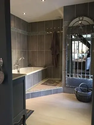 Comfort Tek Büyük veya İki Ayrı Yataklı Oda (Amour)