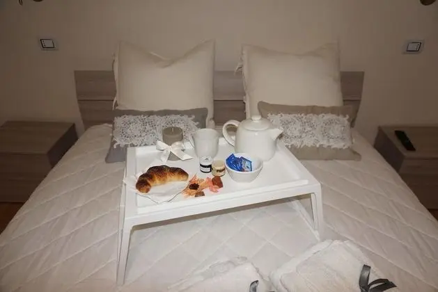 Deluxe Üç Kişilik Oda, Birden Çok Yatak, Sigara İçilmez, Zemin Kat