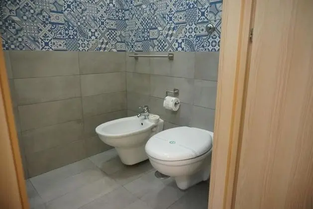 Deluxe Üç Kişilik Oda, Birden Çok Yatak, Sigara İçilmez, Zemin Kat