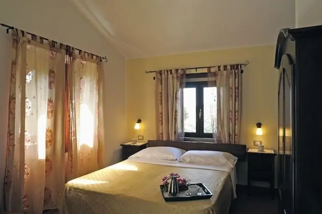 Tek Büyük veya İki Ayrı Yataklı Oda