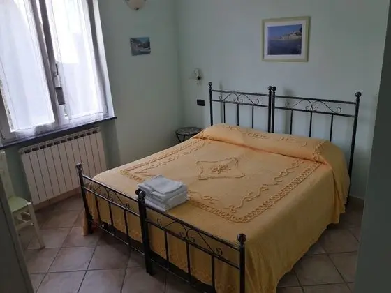 Tek Büyük Yataklı Oda, 1 Büyük (Queen) Boy Yatak, Sigara İçilmez