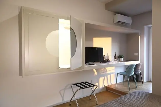 Tek Büyük veya İki Ayrı Yataklı Oda, Balkon