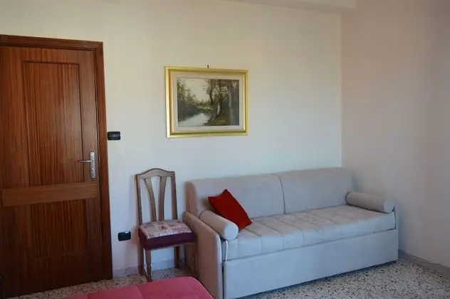 Tek Büyük Yataklı Oda, Ortak Banyo