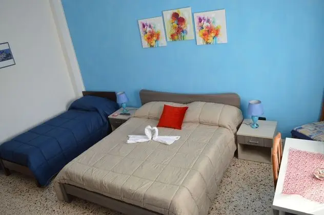 Tek Büyük Yataklı Oda, Ortak Banyo