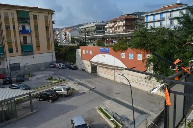 Tek Büyük Yataklı Oda, Ortak Banyo