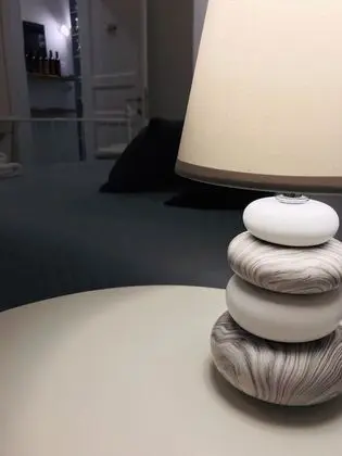 Deluxe Tek Büyük Yataklı Oda (Angelica)