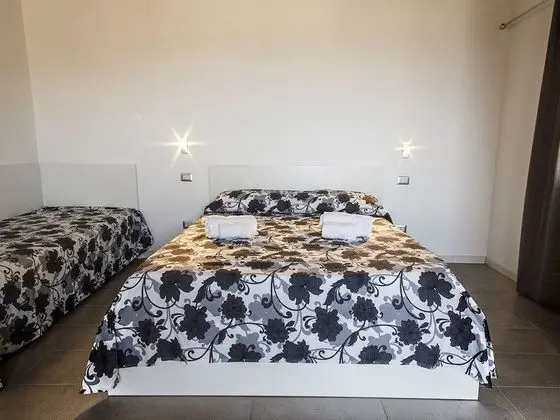 Üç Kişilik Oda