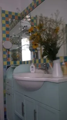 Tek Büyük veya İki Ayrı Yataklı Oda, Ortak Banyo