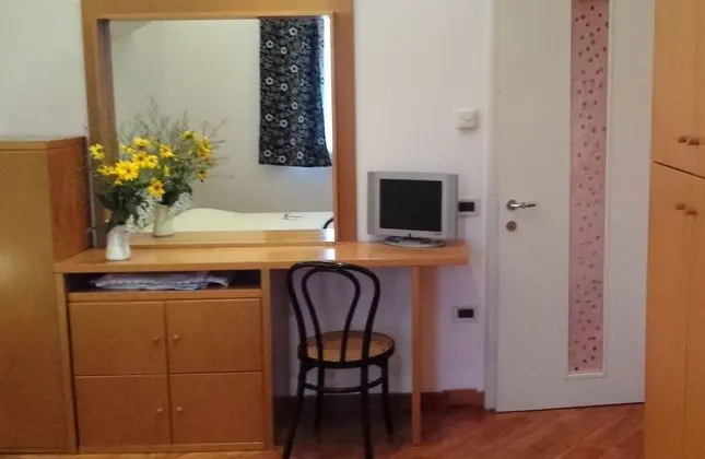 Tek Büyük Yataklı Oda