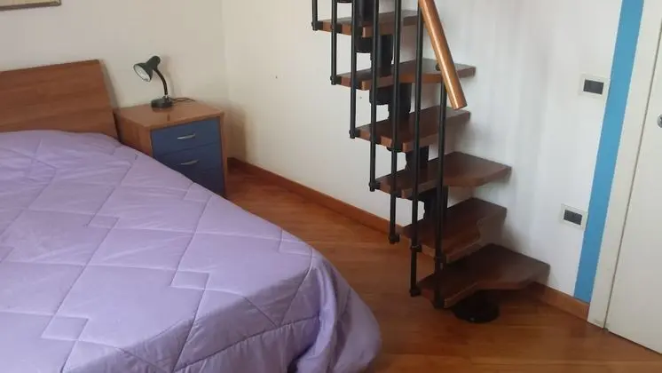 Tek Kişilik Oda, Ortak Banyo