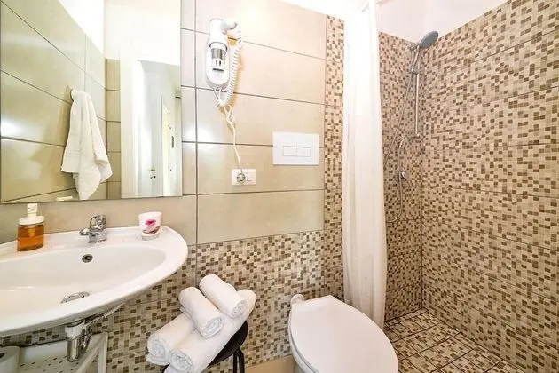 Deluxe Oda, Bahçe Manzaralı