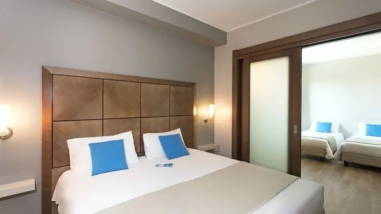 İki Ayrı Yataklı Oda, Sigara İçilmez