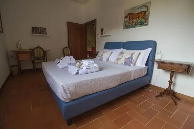 Comfort Oda, Özel Banyo, Avlu Manzaralı (Corsini)