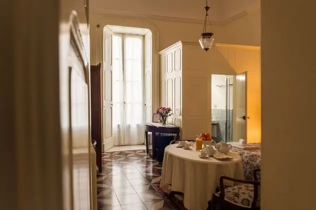 Deluxe Oda, 1 Büyük (Queen) Boy Yatak, Özel Banyo, Şehir Manzaralı