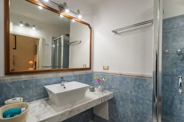 Deluxe Oda, 1 Büyük (Queen) Boy Yatak, Özel Banyo, Şehir Manzaralı
