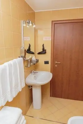 Tek Büyük Yataklı Oda (Vesuvio)