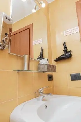 Tek Büyük Yataklı Oda (Vesuvio)