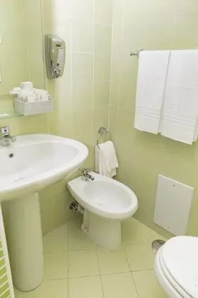 Tek Kişilik Oda (Isole)