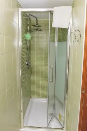 Tek Kişilik Oda (Isole)