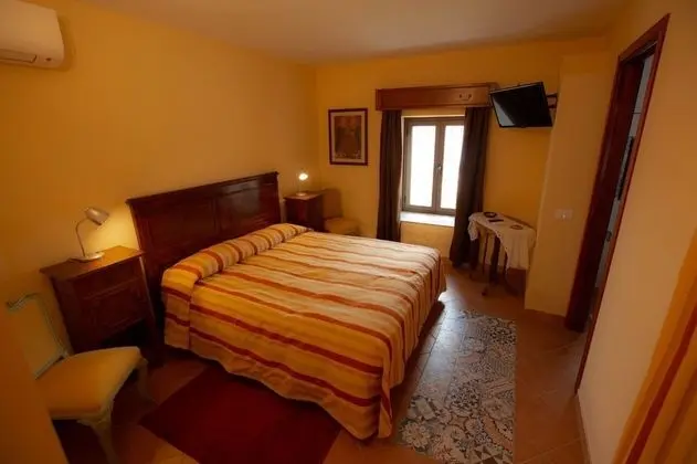 Executive Tek Büyük veya İki Ayrı Yataklı Oda