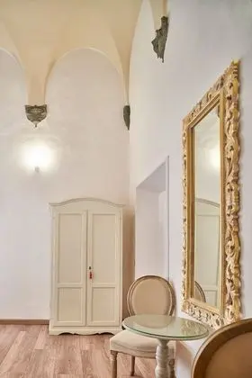 Superior Tek Büyük Yataklı Oda, 1 Büyük (Queen) Boy Yatak, Özel Banyo, Şehir Manzaralı