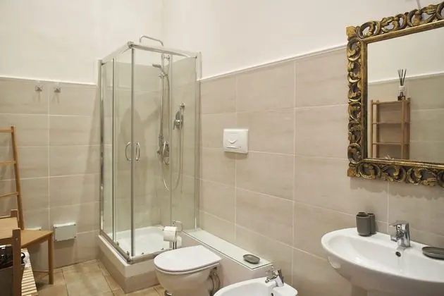 Superior Tek Büyük Yataklı Oda, 1 Büyük (Queen) Boy Yatak, Özel Banyo, Şehir Manzaralı
