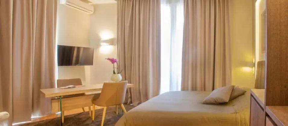 Deluxe Tek Büyük Yataklı Oda, 1 Yatak Odası