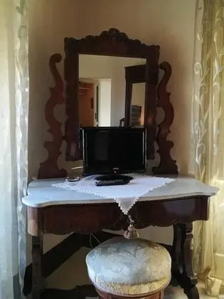 Tek Büyük Yataklı Oda, Balkon