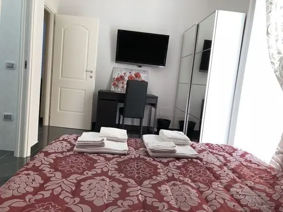 Comfort Tek Büyük Yataklı Oda