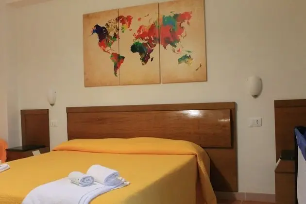 Deluxe Üç Kişilik Oda, Banyolu/Duşlu, Okyanusa Sıfır