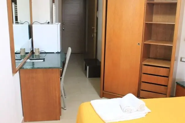 Standard Tek Büyük veya İki Ayrı Yataklı Oda, Banyolu/Duşlu